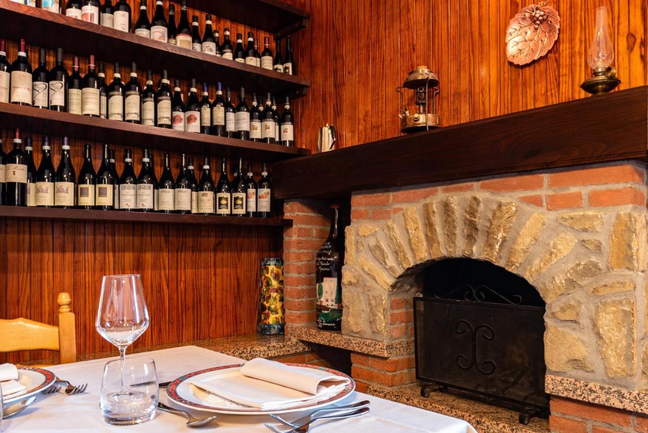 Ristorante Albergo Da Maurizio Cravanzana المظهر الخارجي الصورة