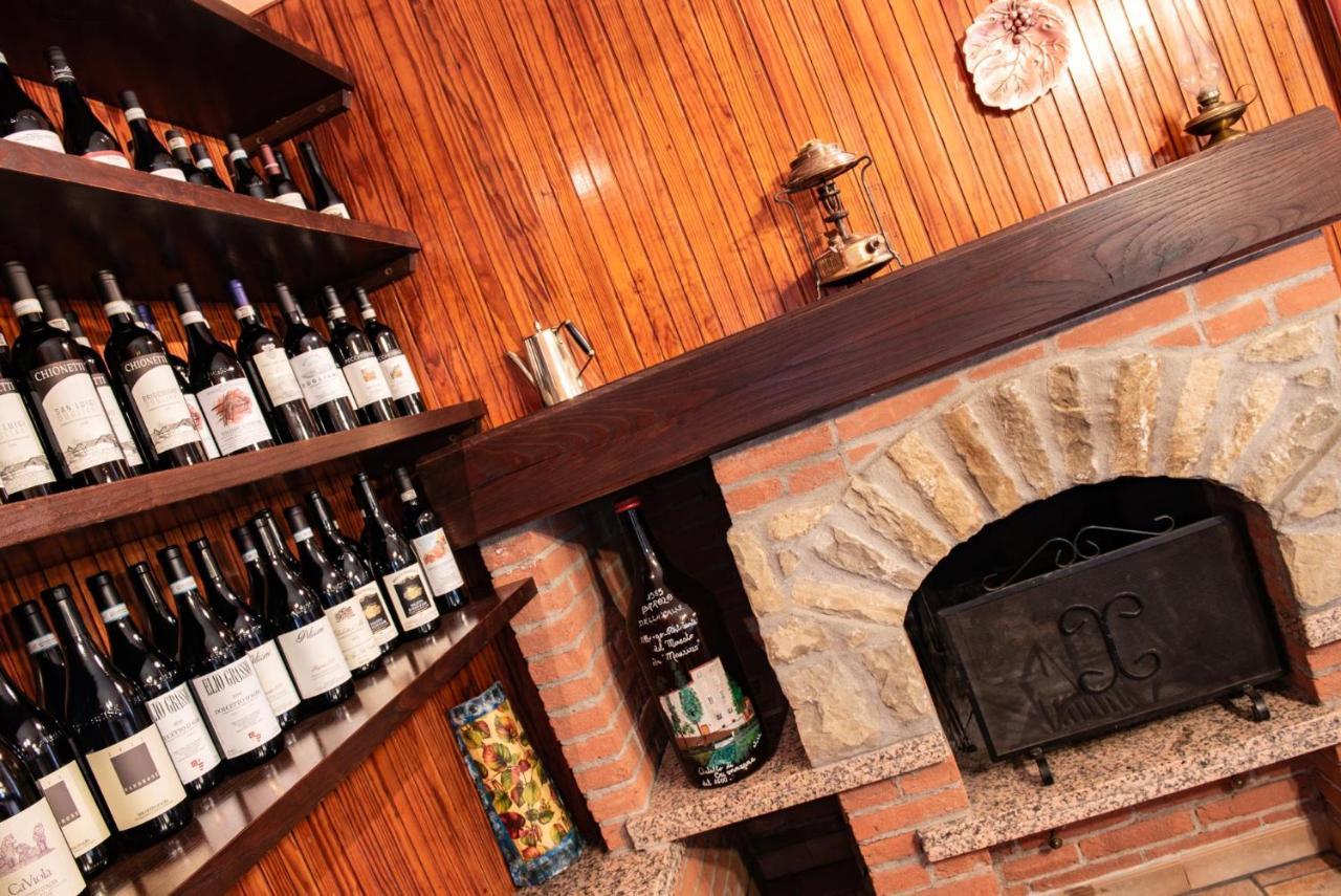 Ristorante Albergo Da Maurizio Cravanzana المظهر الخارجي الصورة